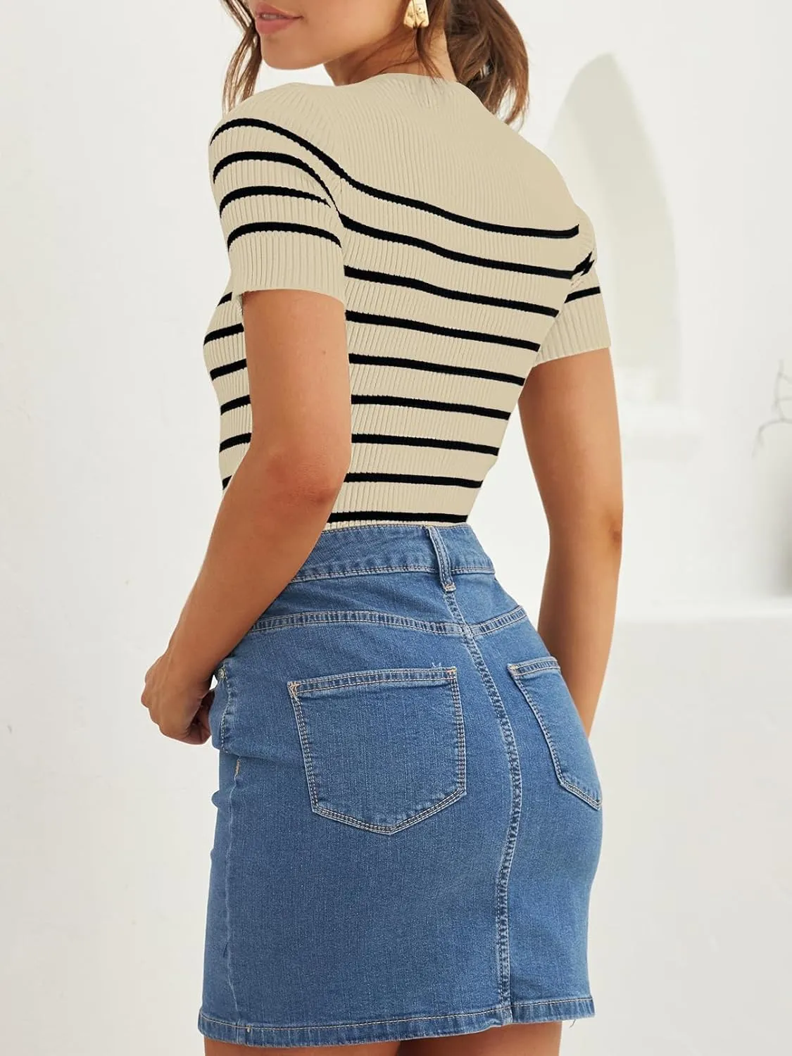 ZESICA Women's Short Sleeve Crewneck Striped T Shirt 2025 Summer Ribbed Knit Slim Fit Casual Basic Tee Tops