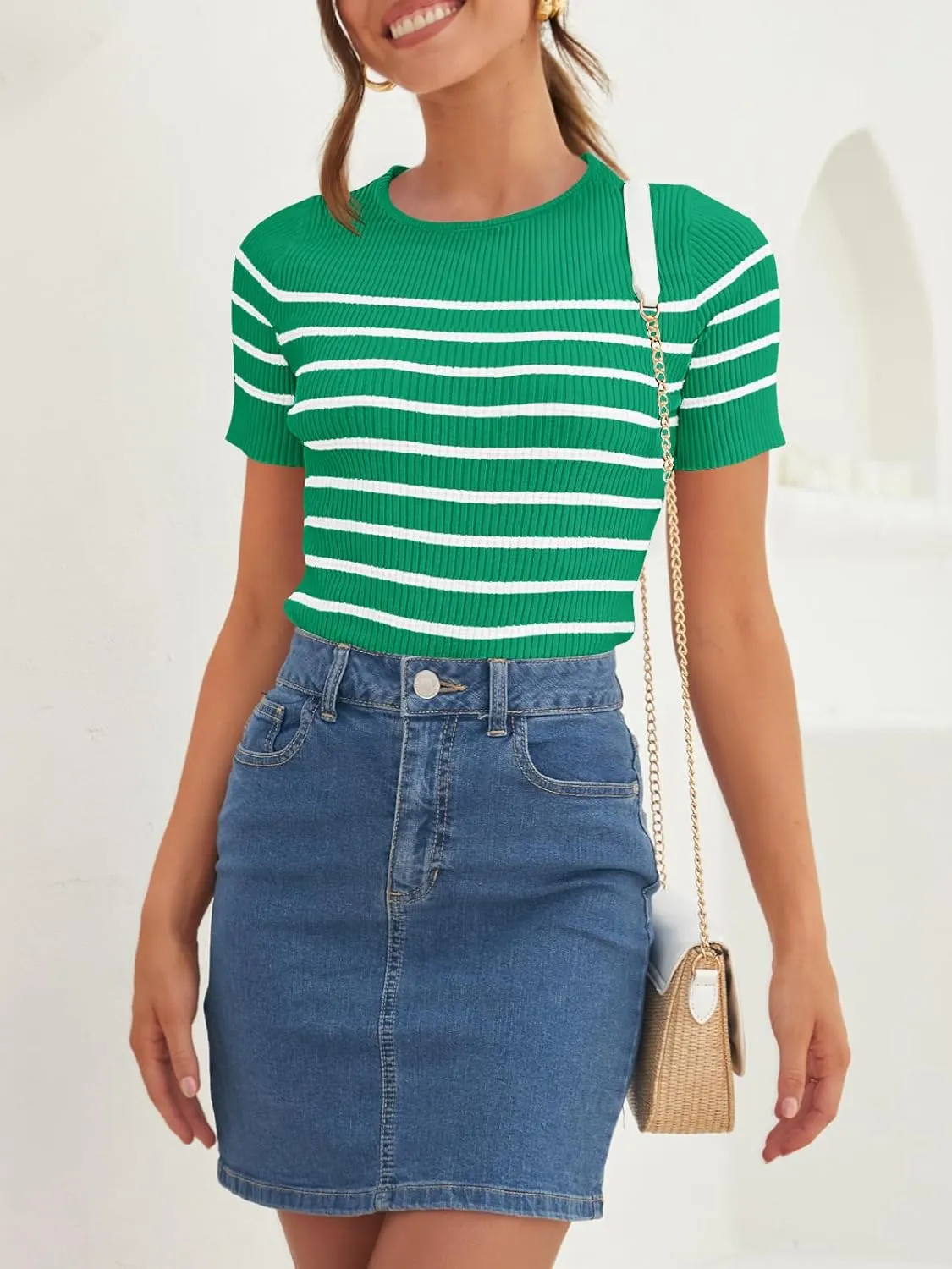 ZESICA Women's Short Sleeve Crewneck Striped T Shirt 2025 Summer Ribbed Knit Slim Fit Casual Basic Tee Tops