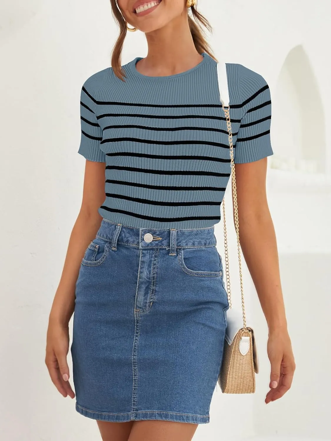 ZESICA Women's Short Sleeve Crewneck Striped T Shirt 2025 Summer Ribbed Knit Slim Fit Casual Basic Tee Tops