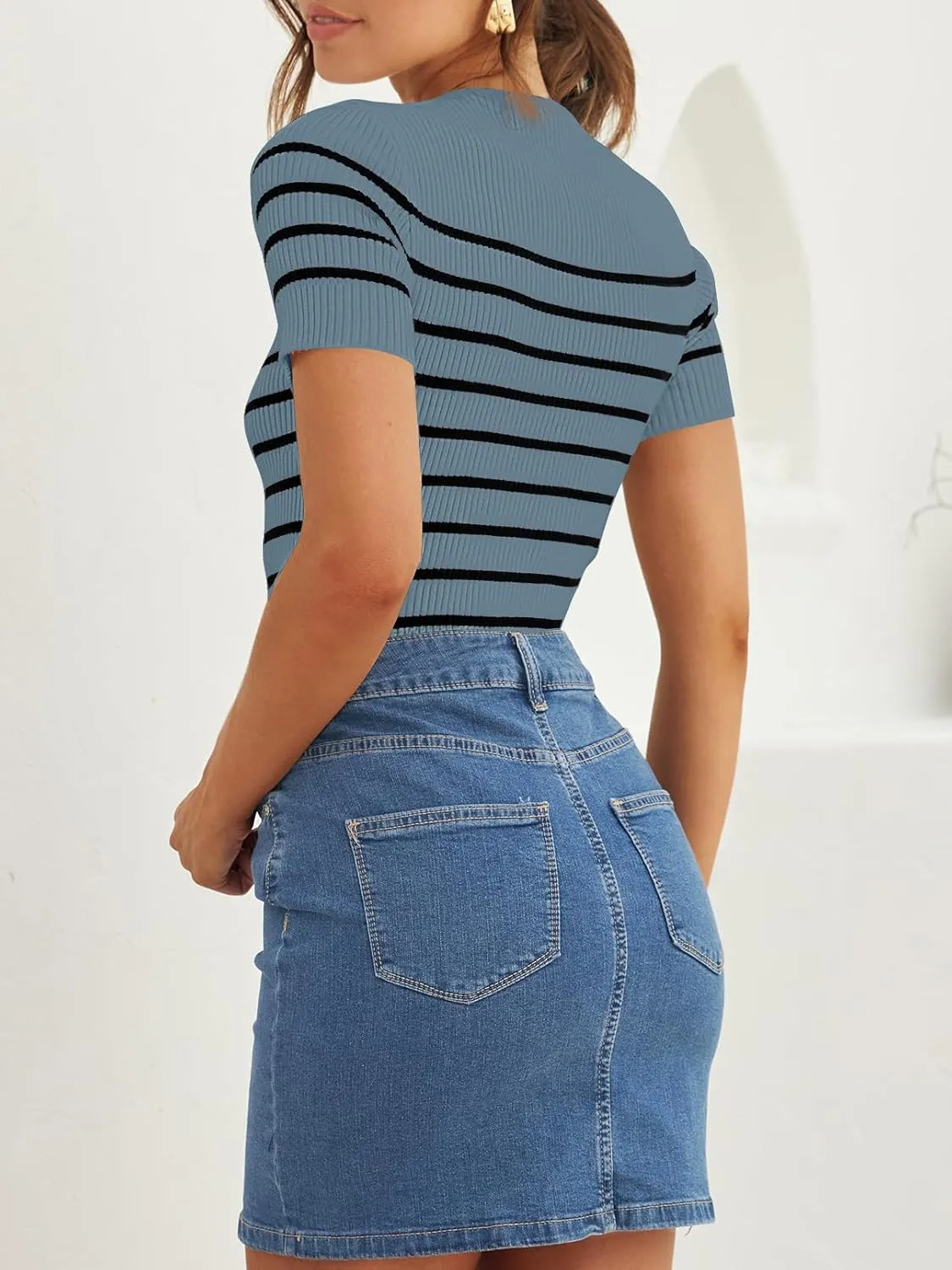 ZESICA Women's Short Sleeve Crewneck Striped T Shirt 2025 Summer Ribbed Knit Slim Fit Casual Basic Tee Tops