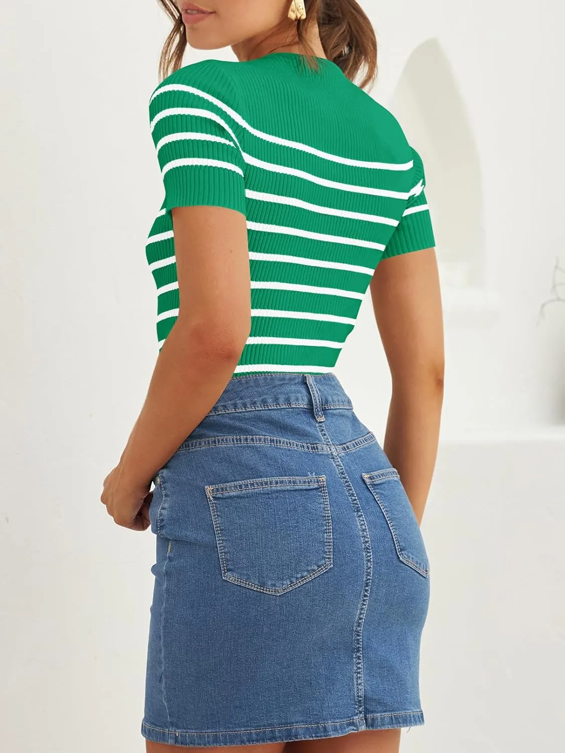 ZESICA Women's Short Sleeve Crewneck Striped T Shirt 2025 Summer Ribbed Knit Slim Fit Casual Basic Tee Tops