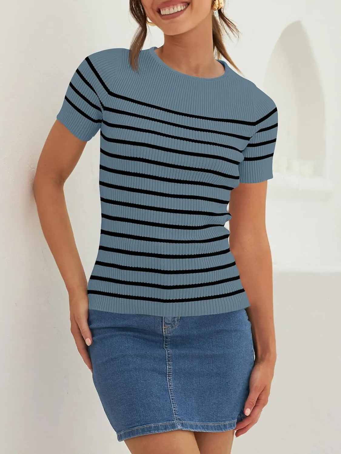 ZESICA Women's Short Sleeve Crewneck Striped T Shirt 2025 Summer Ribbed Knit Slim Fit Casual Basic Tee Tops